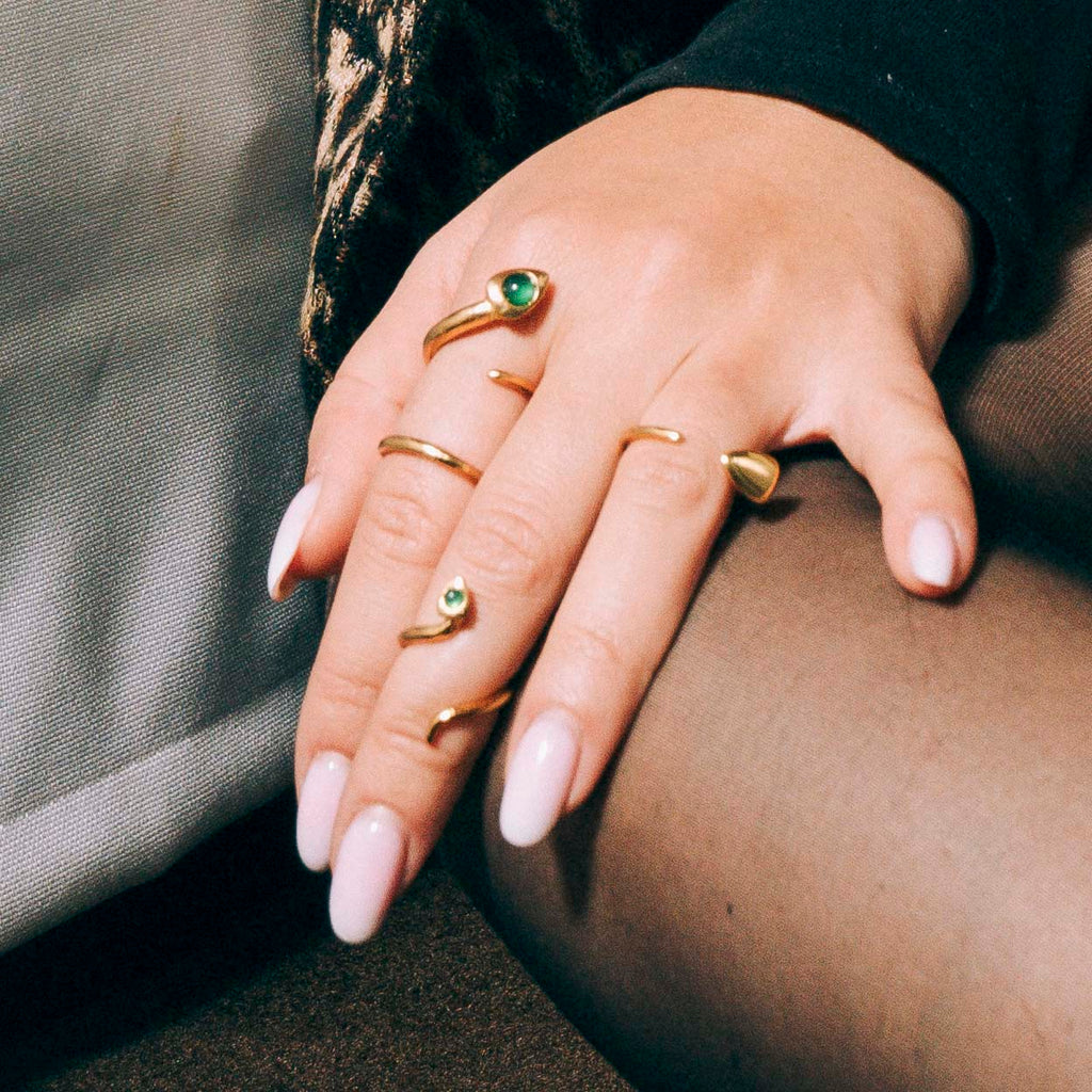 SERPENTER You and Me Ring | Golden snake ring &amp; green agate volume XL